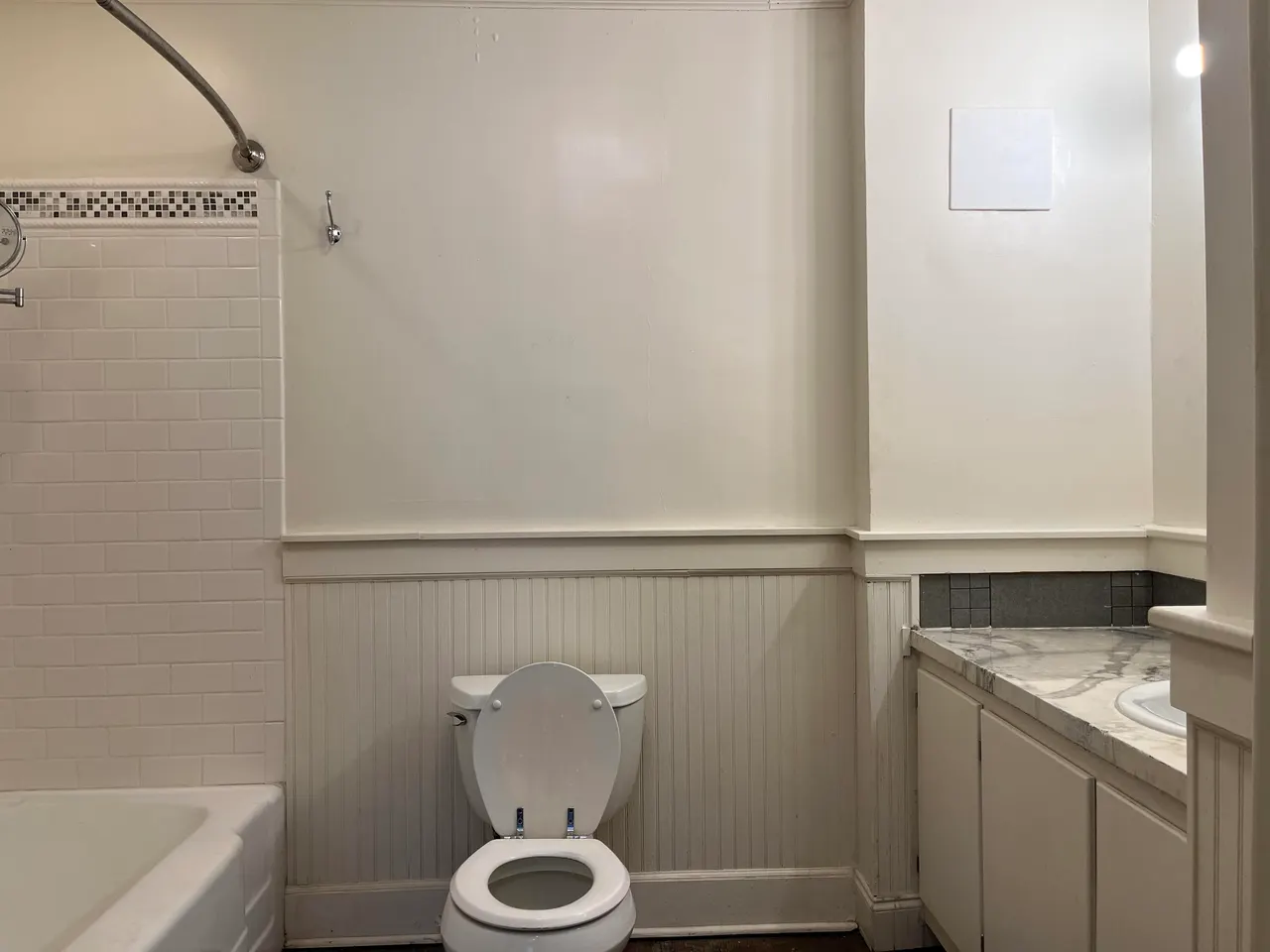 Photo 11 — 2610 30th Street, Lubbock, TX 79410