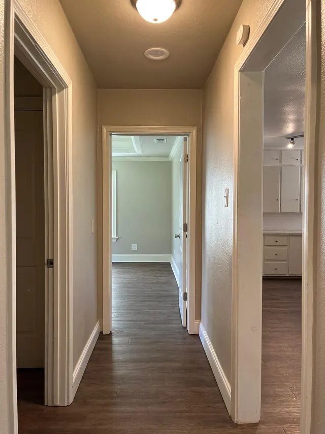 Photo 8 — 2610 30th Street, Lubbock, TX 79410