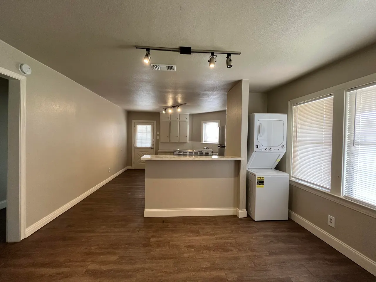 Photo 3 — 2610 30th Street, Lubbock, TX 79410