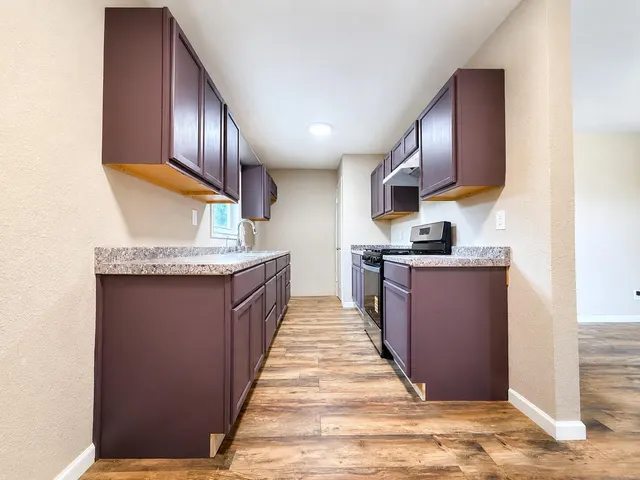 Photo 3 — 607 Zenith Avenue, Lubbock, TX 79403