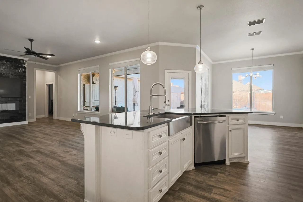 Photo 8 — 7808 58th Street, Lubbock, TX 79407