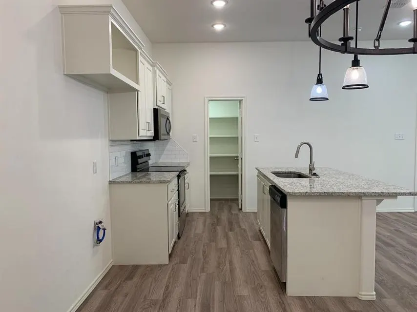 Photo 13 — 12005 Essex Avenue A, Lubbock, TX 79424