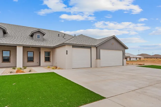 Photo 2 — 7030-7036 41st Street, Lubbock, TX 79407