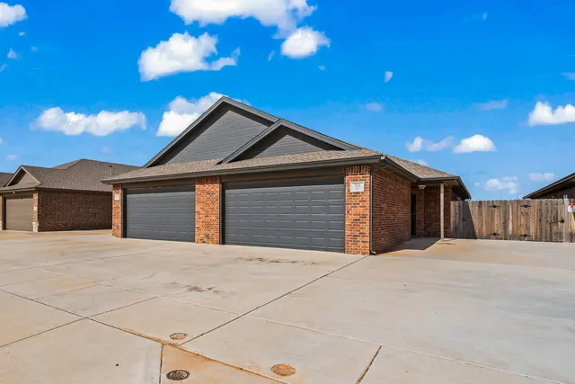 Photo 2 — 704 Hillshire Avenue, Wolfforth, TX 79382