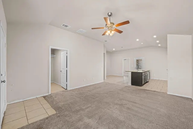 Photo 7 — 3724 Prentiss Avenue, Lubbock, TX 79407