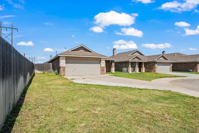 Photo 4 — 3724 Prentiss Avenue, Lubbock, TX 79407