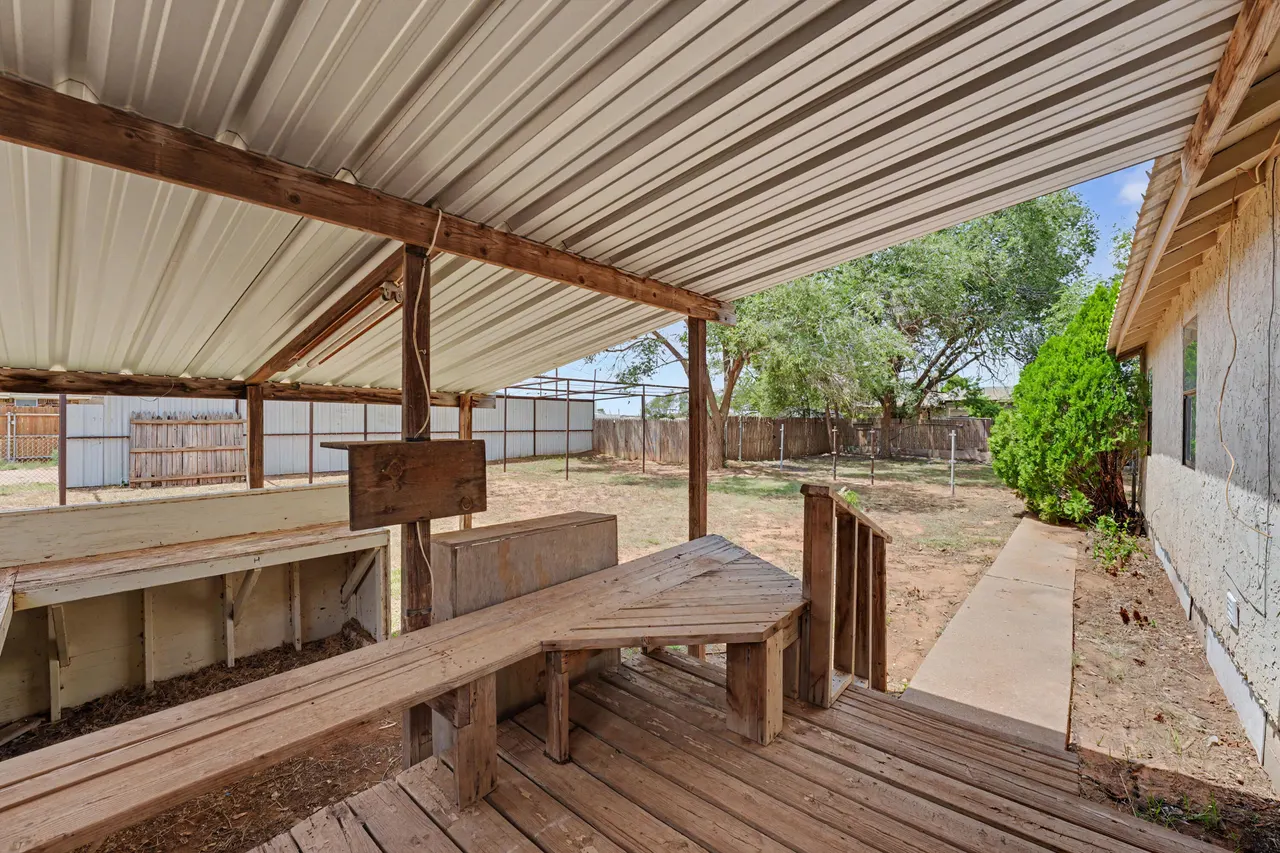 Photo 21 — 716 Robinson Circle, Smyer, TX 79367
