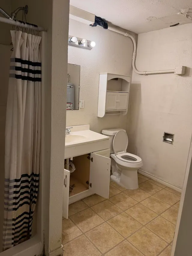 Photo 8 — 2612 36th Street, Lubbock, TX 79413