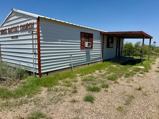 Photo 2 — 820 NORTH AVE S N Avenue, Post, TX 79356
