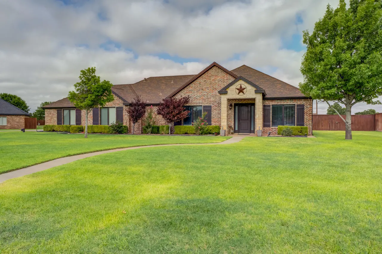 Front exterior — 16206 Private Road 1740, Lubbock, TX 79424
