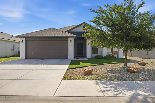 Photo 3 — 2912 Abbeville Avenue, Wolfforth, TX 79382