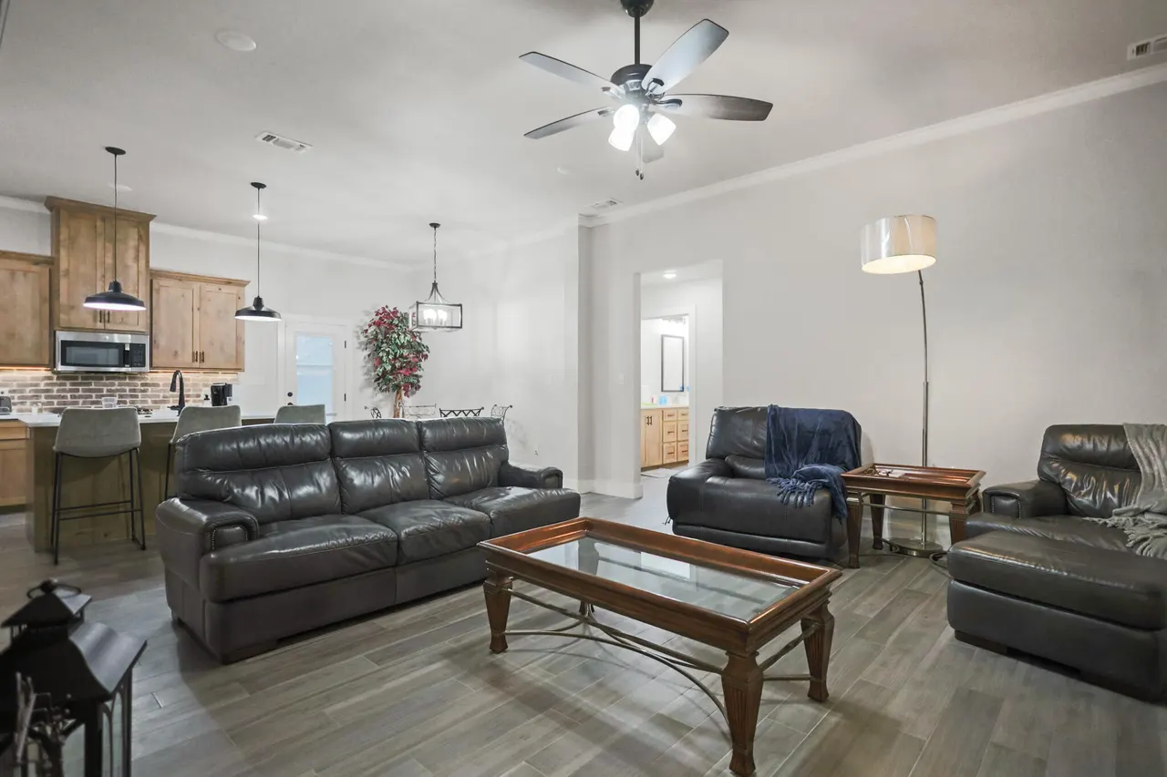 Photo 9 — 2904 137th Street, Lubbock, TX 79423