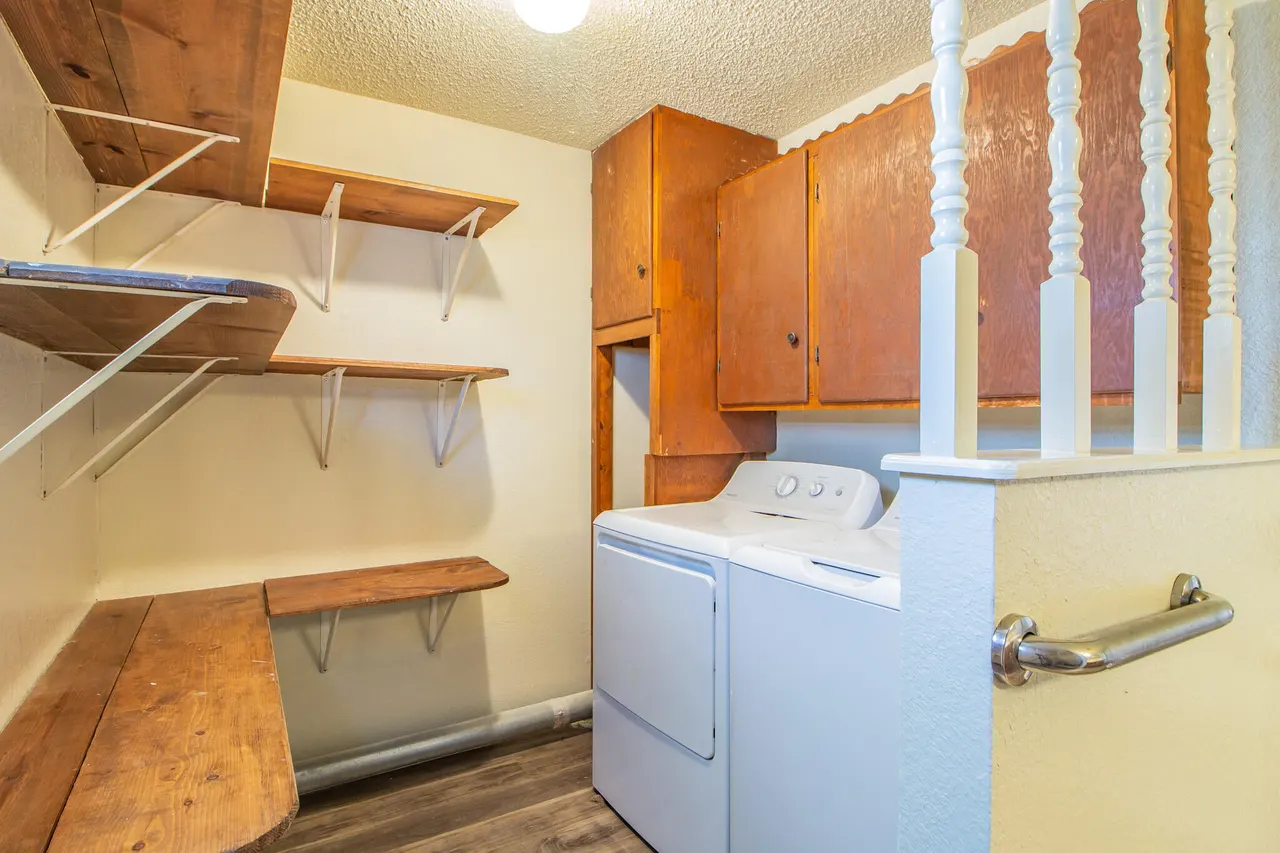 Photo 17 — 202 Avenue C, Levelland, TX 79336