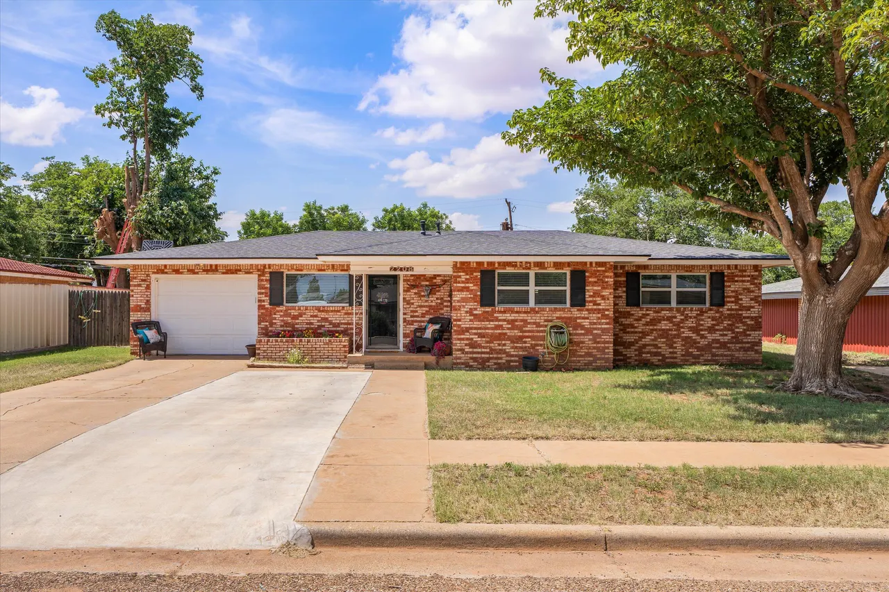 Front exterior — 2208 S 5th Street, Lamesa, TX 79331