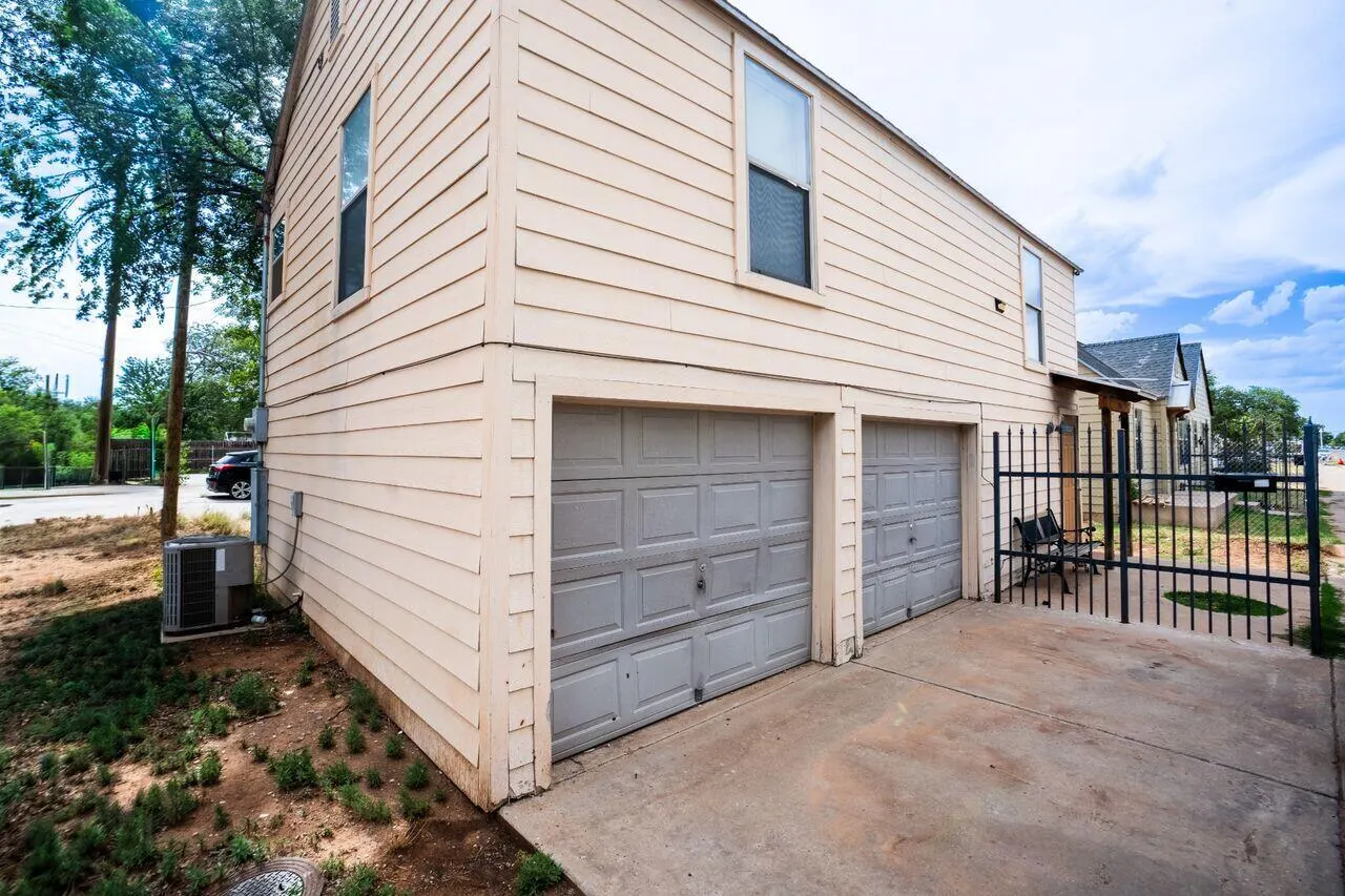 Photo 8 — 1901 15th Street, Lubbock, TX 79401