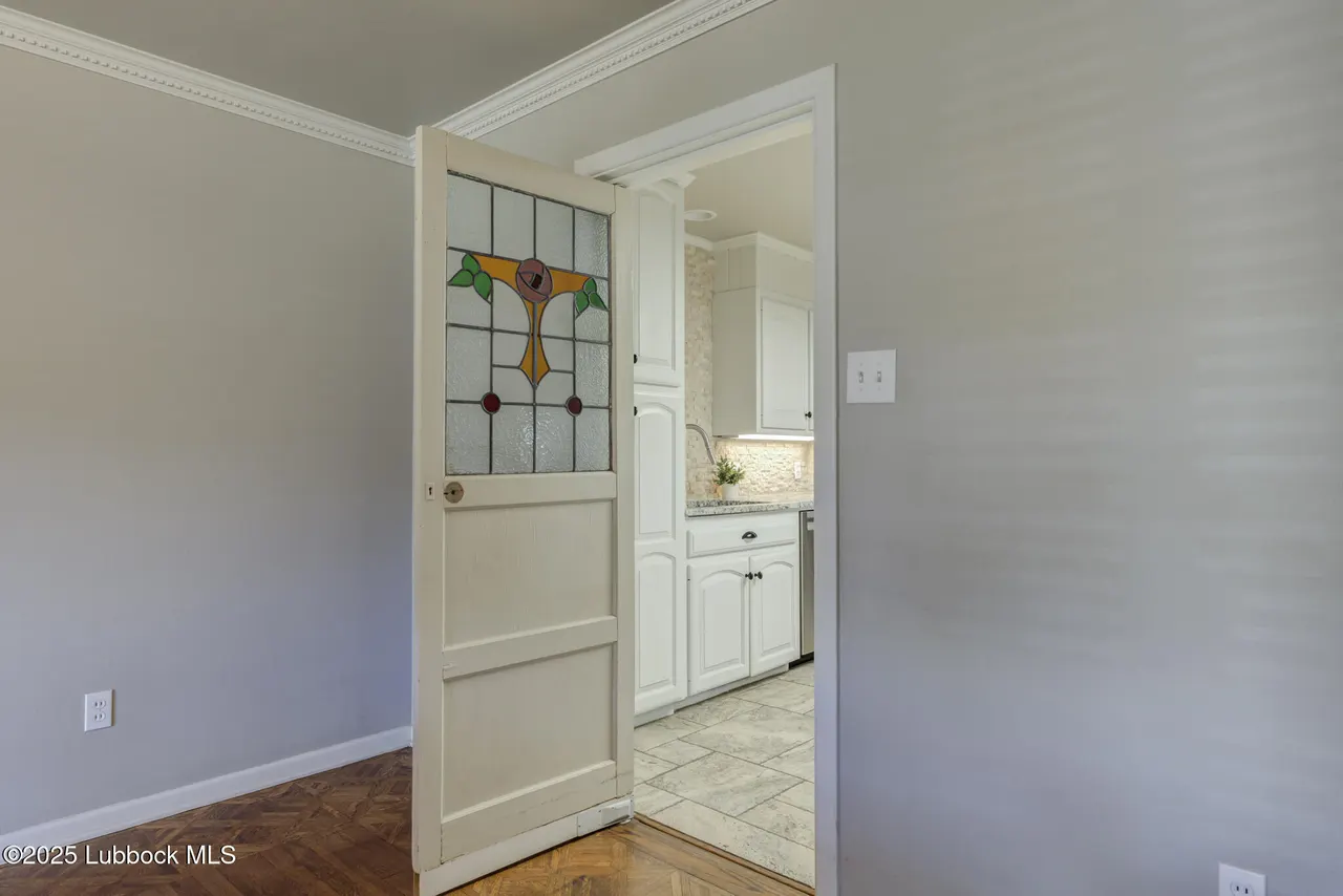 Photo 15 — 4608 18th Street, Lubbock, TX 79416