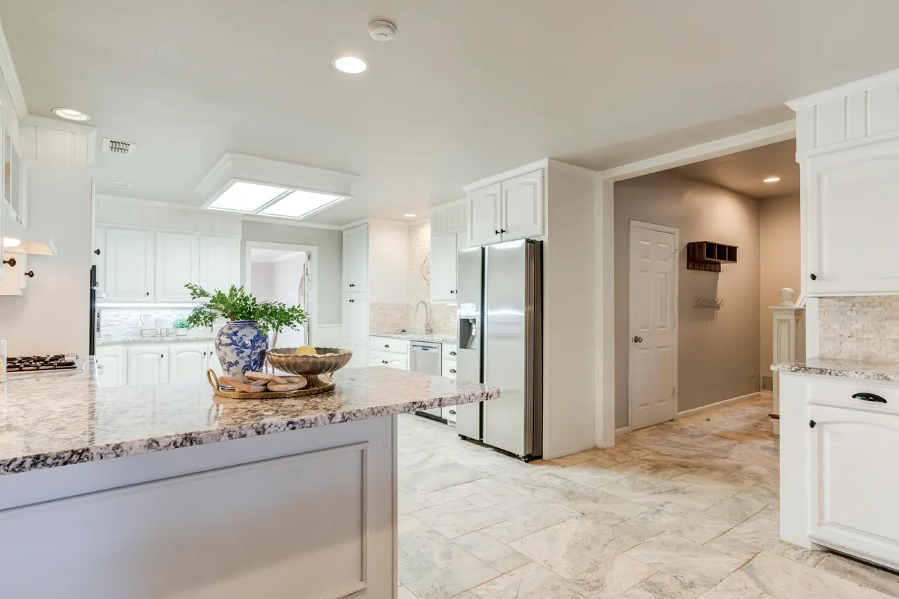 Photo 17 — 4608 18th Street, Lubbock, TX 79416