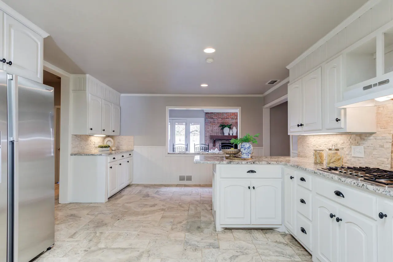 Photo 23 — 4608 18th Street, Lubbock, TX 79416