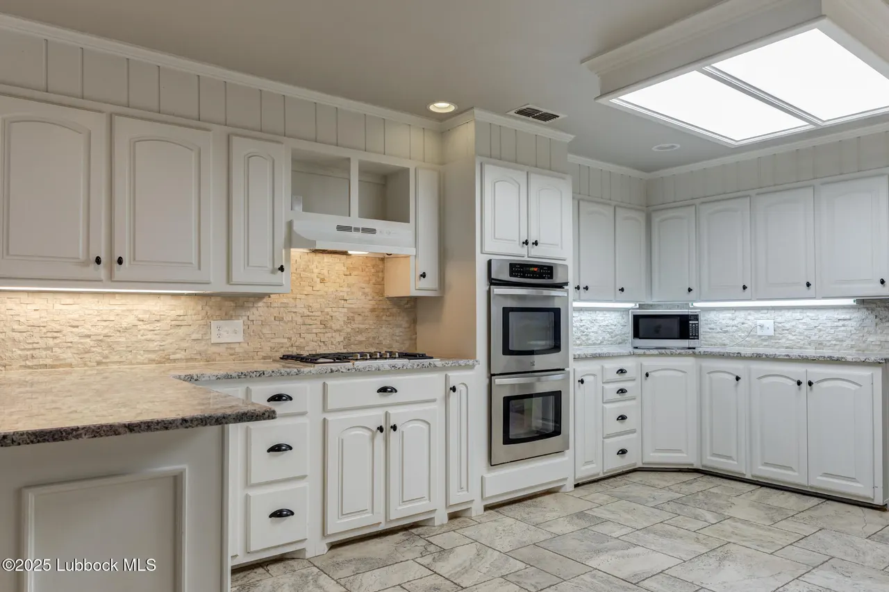 Photo 29 — 4608 18th Street, Lubbock, TX 79416