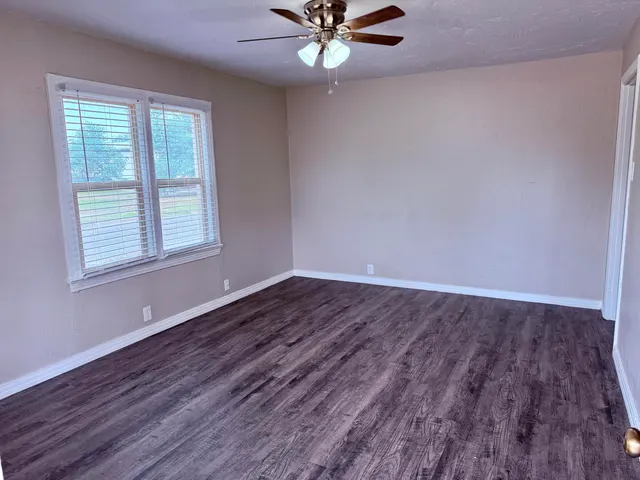 Photo 3 — 1812 15th Street, Lubbock, TX 79401