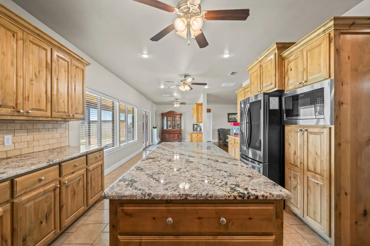 Photo 9 — 4006 County Road 1200, Lubbock, TX 79407