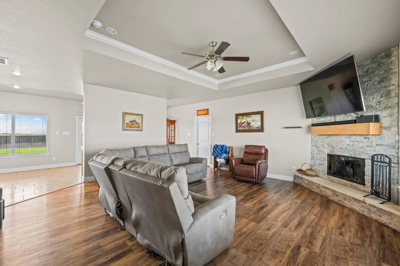 Photo 5 — 4006 County Road 1200, Lubbock, TX 79407