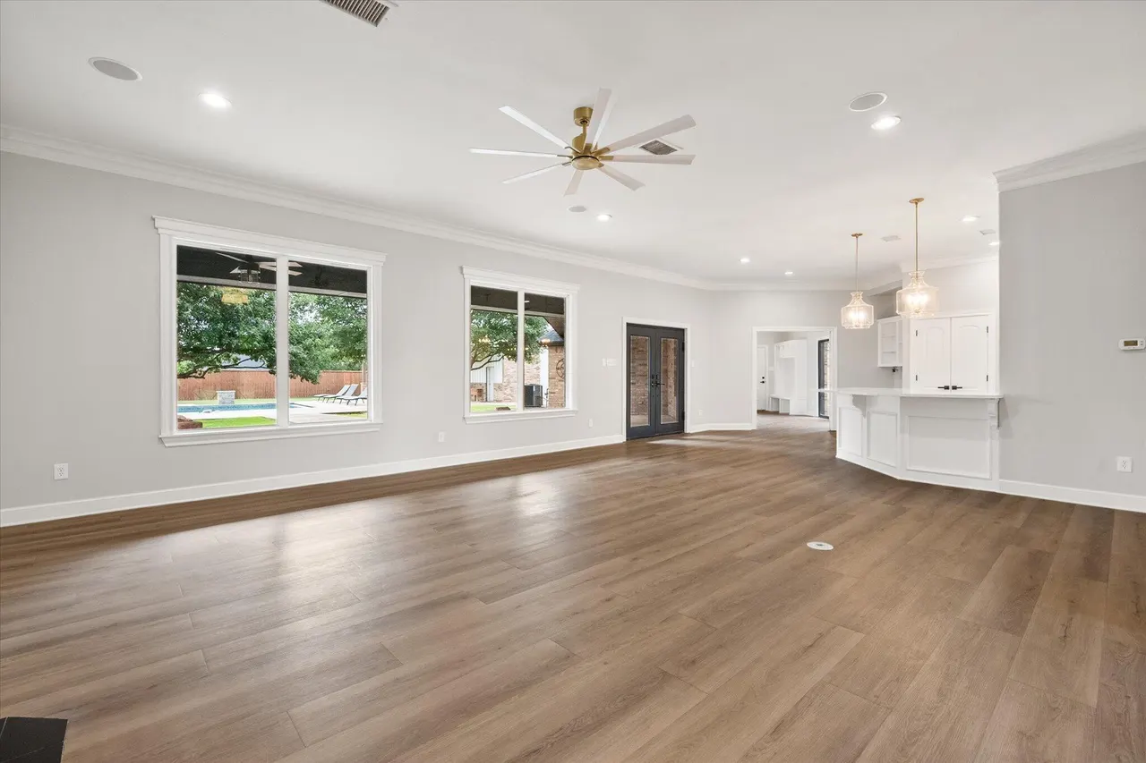 Photo 11 — 15605 Evanston Avenue, Lubbock, TX 79424