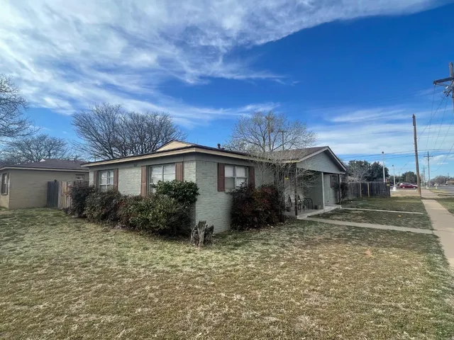 Photo 2 — 4602 52nd Street, Lubbock, TX 79414