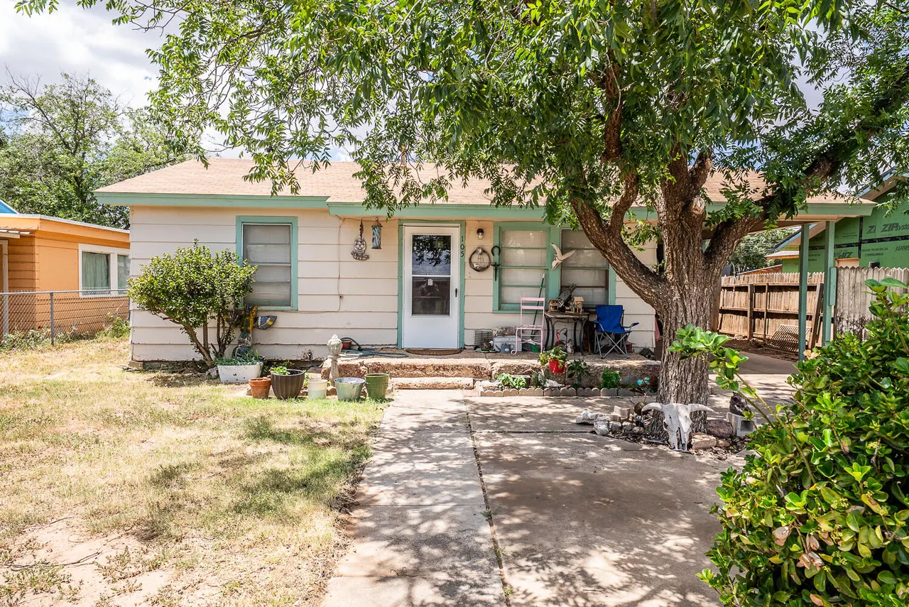 Photo 8 — 105 N Avenue U, Lubbock, TX 79415