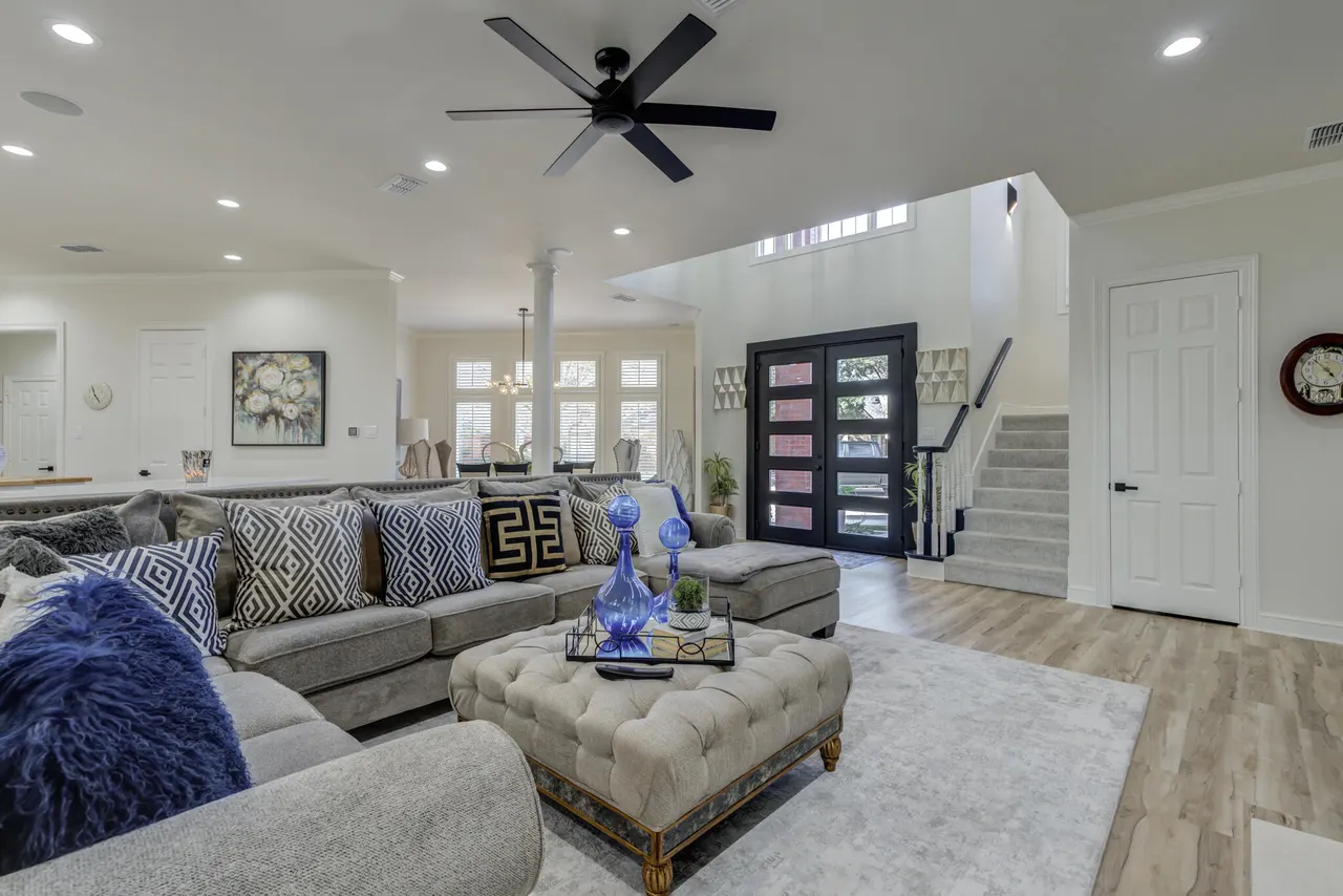 Photo 11 — 9702 York Place, Lubbock, TX 79424