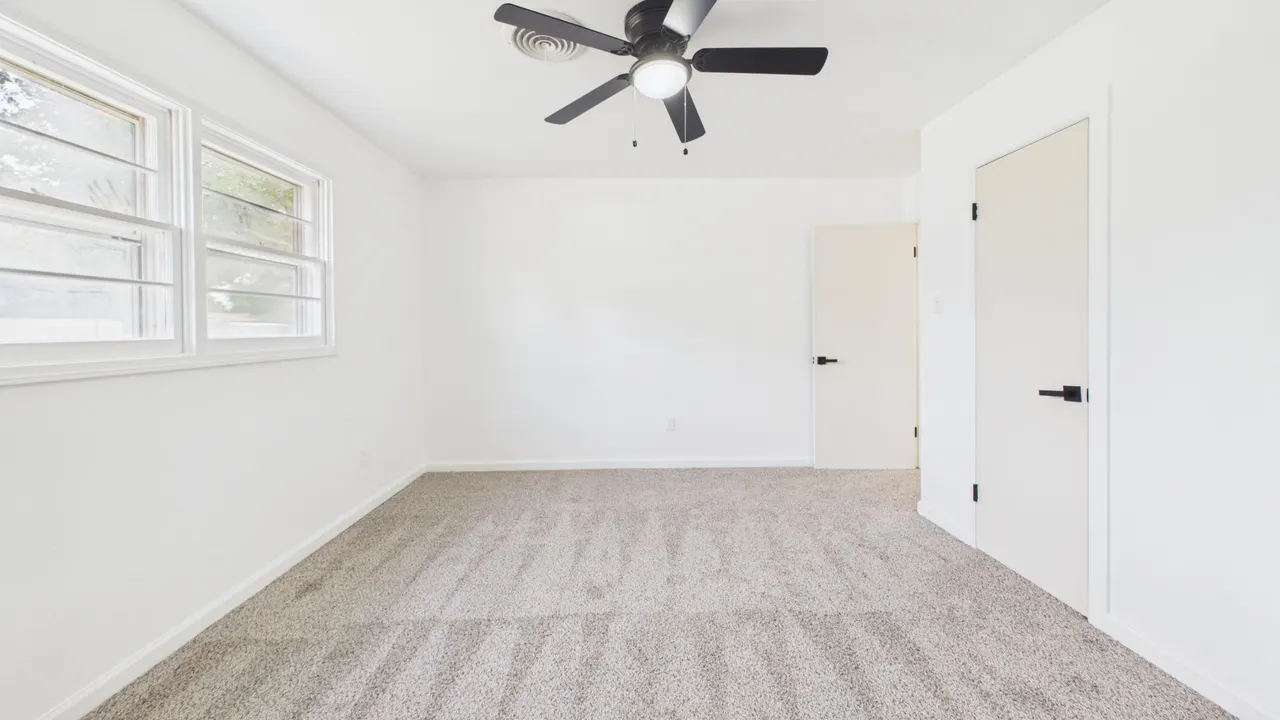 Photo 7 — 3010 69th Street, Lubbock, TX 79413