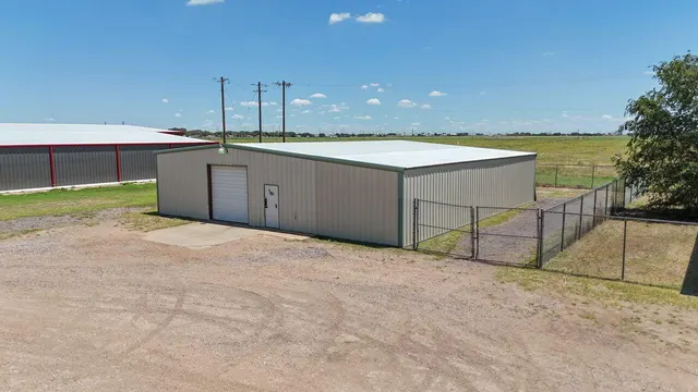 Photo 2 — 2301 122nd Street, Lubbock, TX 79423