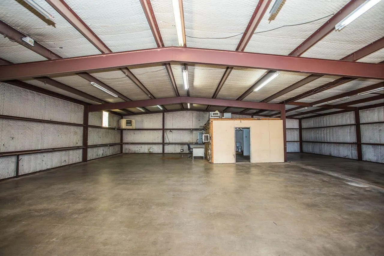 Photo 4 — 2301 122nd Street, Lubbock, TX 79423