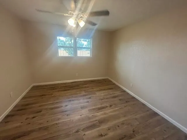 Photo 8 — 1926 Avenue H, Levelland, TX 79336