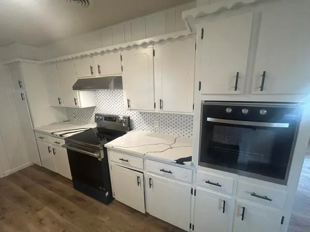 Photo 5 — 1926 Avenue H, Levelland, TX 79336