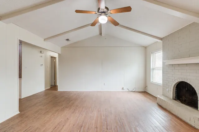 Photo 8 — 5517 1st Place, Lubbock, TX 79416