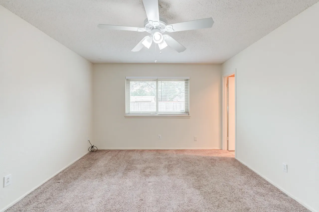 Photo 23 — 5517 1st Place, Lubbock, TX 79416