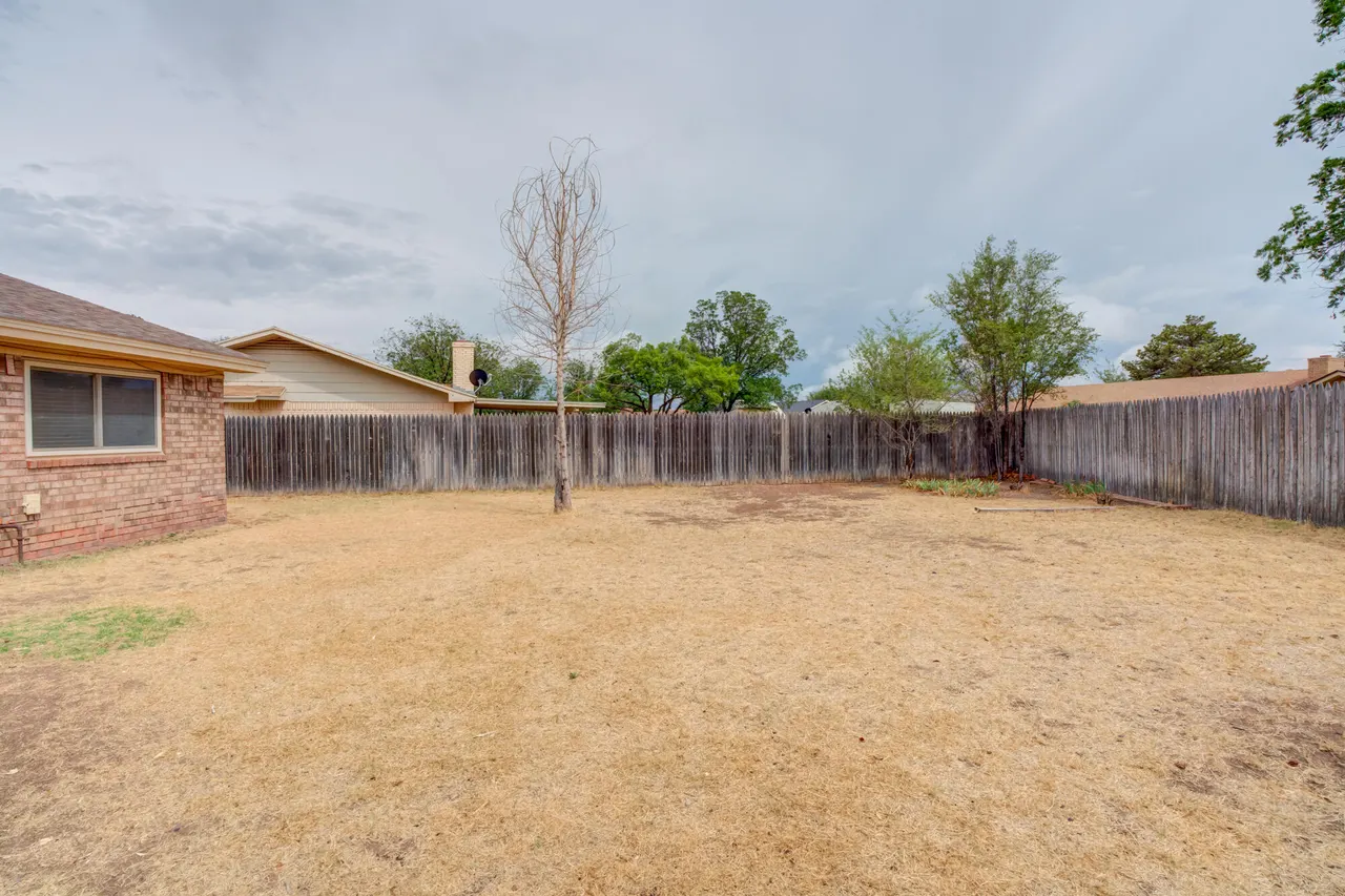 Photo 37 — 5517 1st Place, Lubbock, TX 79416