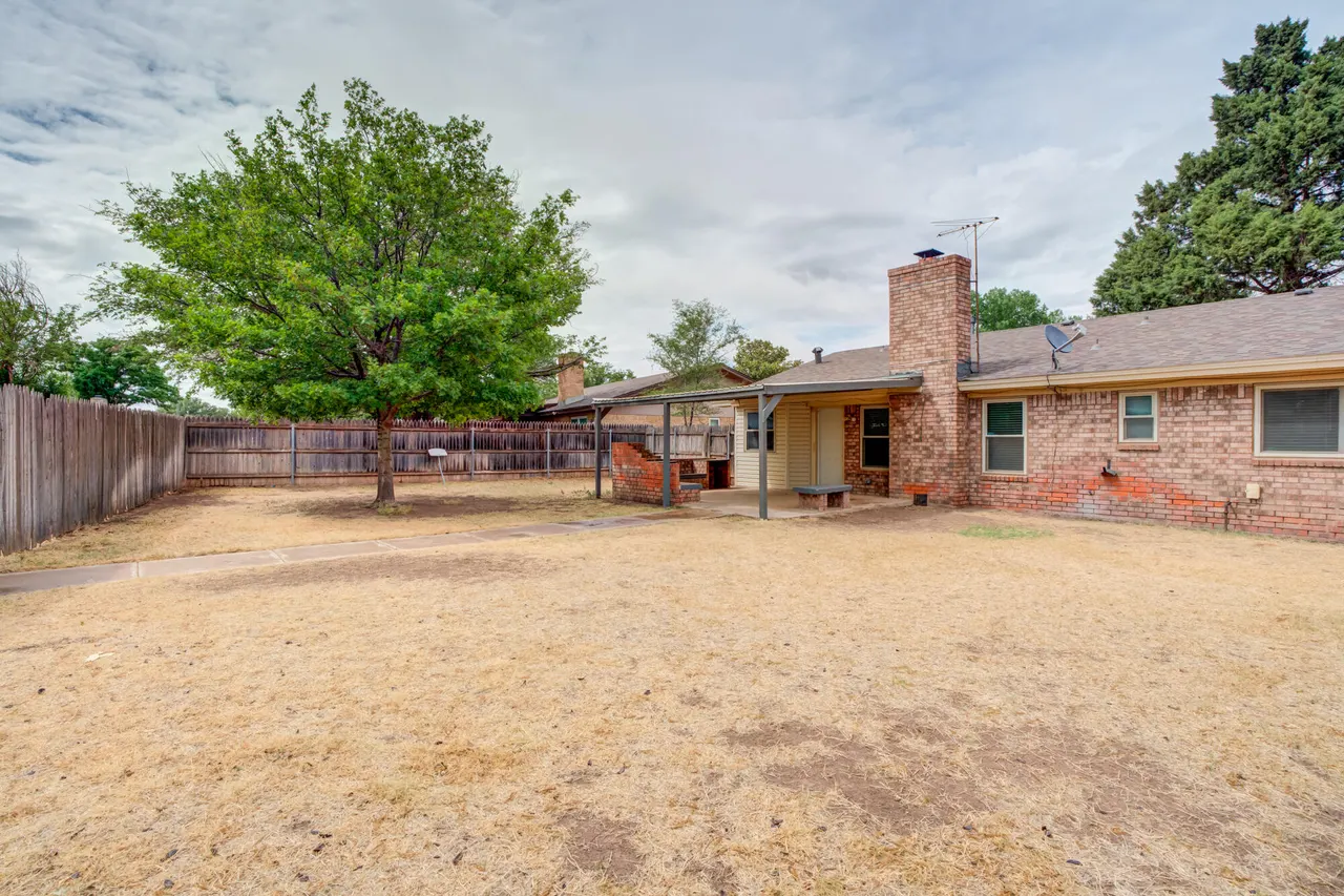 Photo 38 — 5517 1st Place, Lubbock, TX 79416
