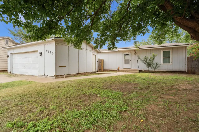 Photo 2 — 9120 Belton Drive, Lubbock, TX 79423