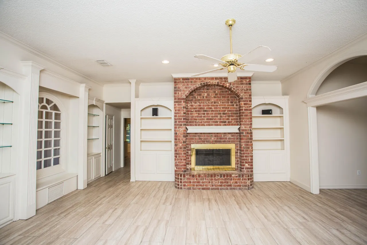 Photo 3 — 4815 2nd Drive, Lubbock, TX 79416
