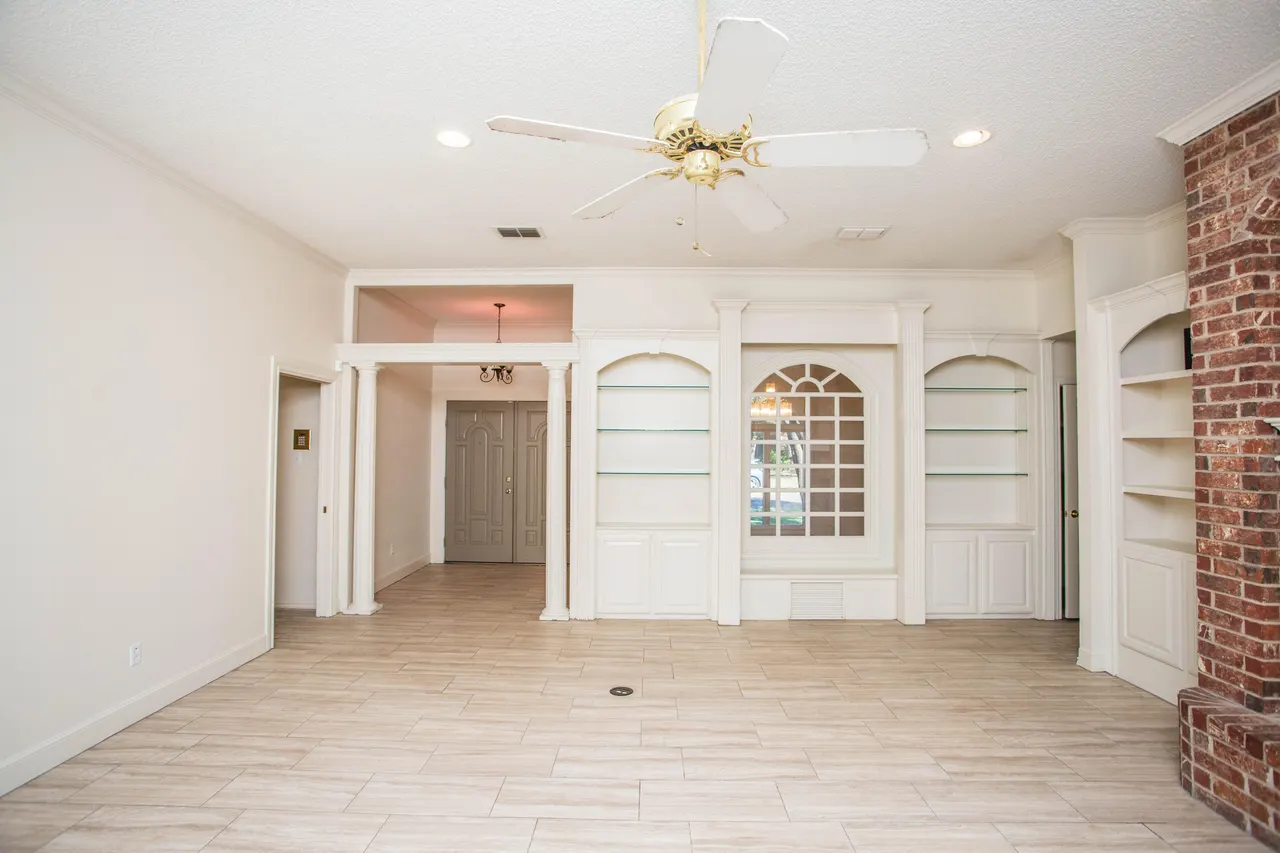 Photo 4 — 4815 2nd Drive, Lubbock, TX 79416