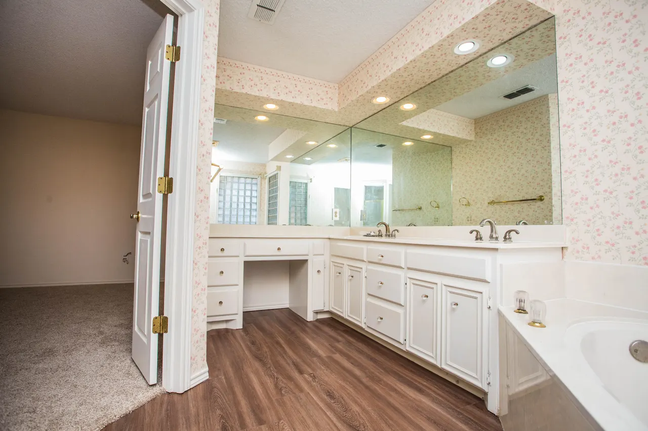 Photo 13 — 4815 2nd Drive, Lubbock, TX 79416