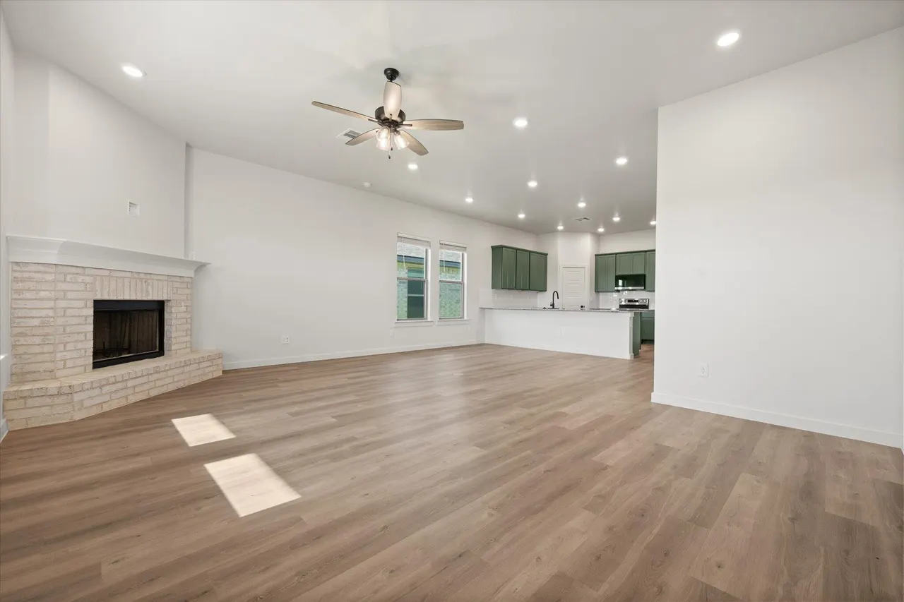 Photo 8 — 15414 Grover Avenue, Lubbock, TX 79424