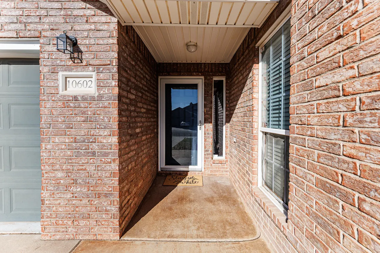 Photo 4 — 10602 Clinton Avenue, Lubbock, TX 79424