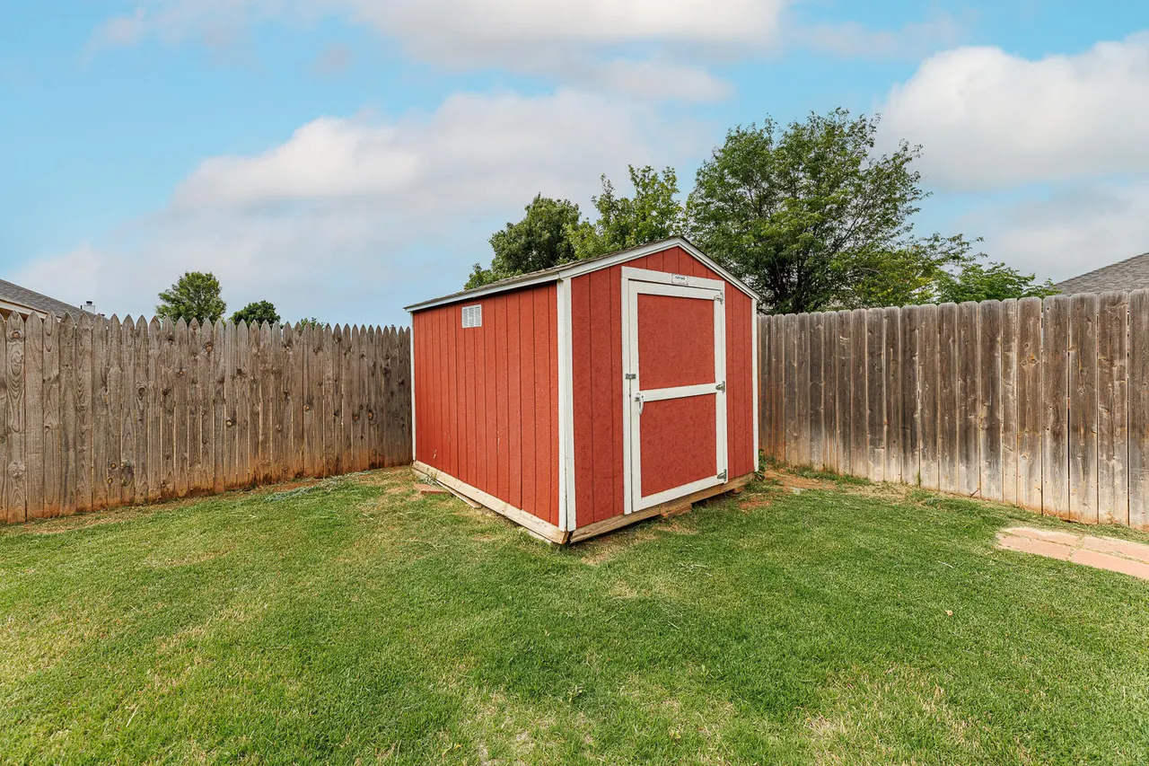Photo 43 — 10602 Clinton Avenue, Lubbock, TX 79424