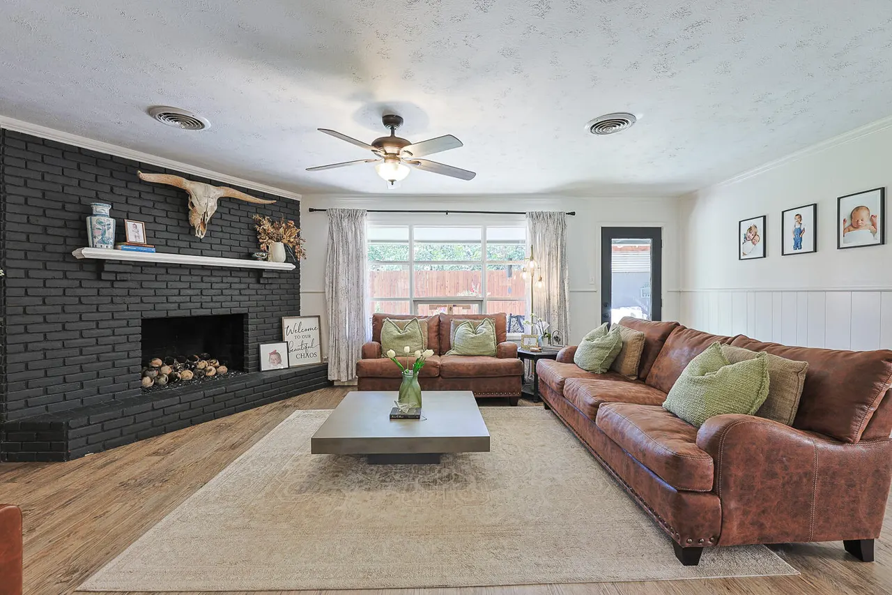 Photo 12 — 3413 60th Street, Lubbock, TX 79413