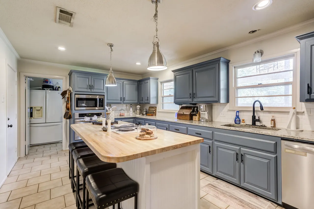 Photo 18 — 3406 44th Street, Lubbock, TX 79413