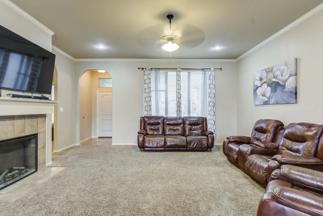 Photo 9 — 6214 94th Street, Lubbock, TX 79424