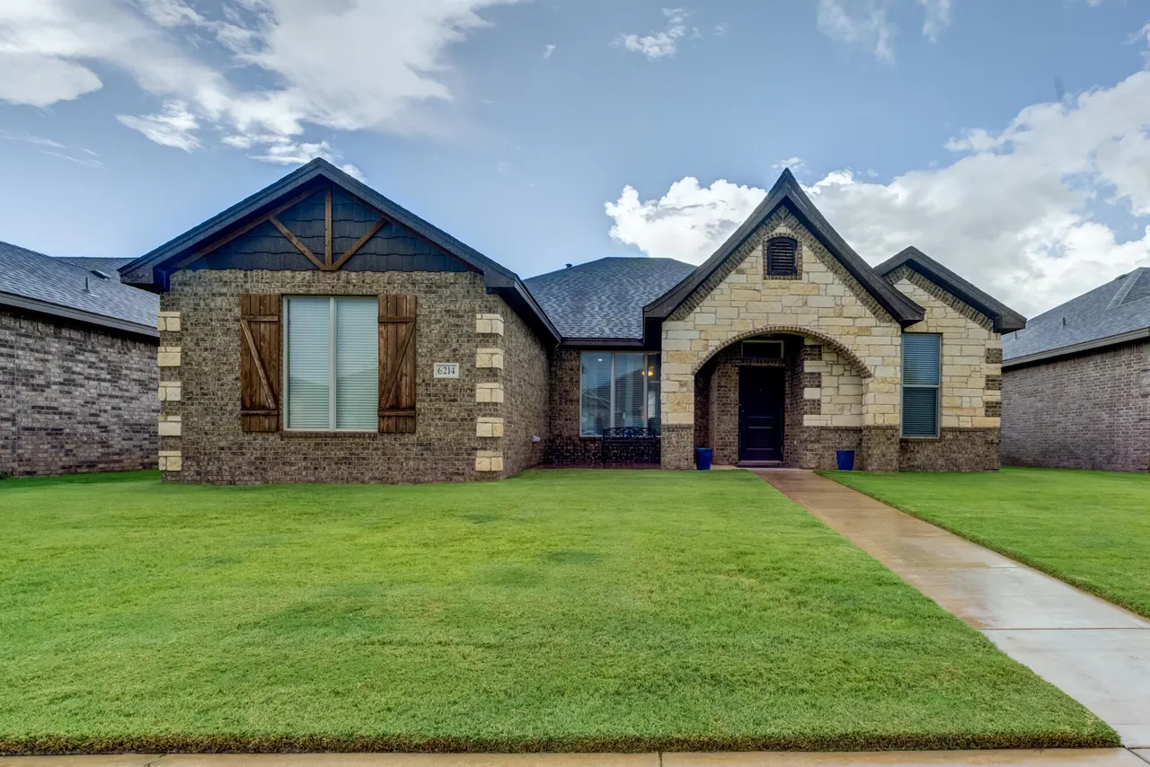 Front exterior — 6214 94th Street, Lubbock, TX 79424